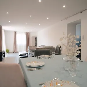 Agreable Pour 8 Personnes Villa Pont-du-Château